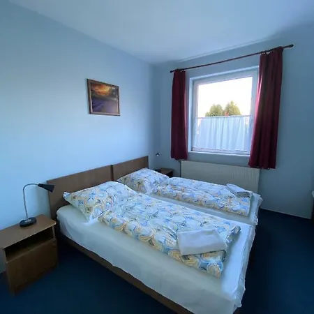 Panama Székesfehérvár